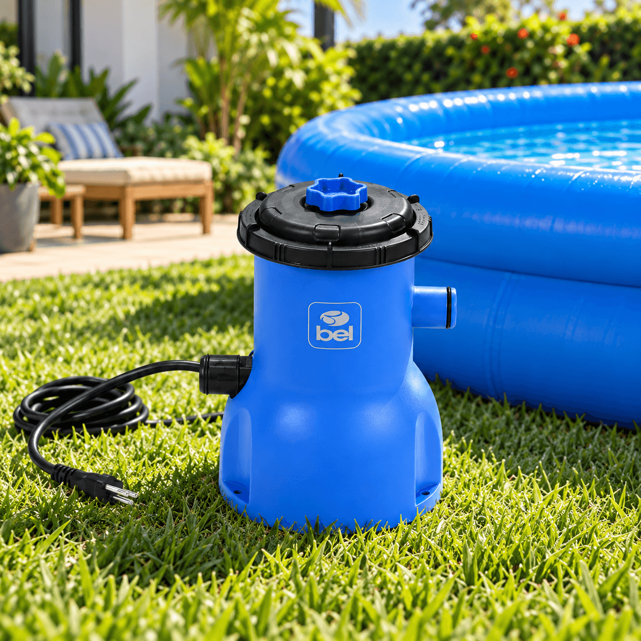Imagem ilustrativa de filtro e bomba para piscina inflável